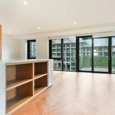 Rent this 3 bed room on Capital Building in Embassy Gardens, 8 New Union Square