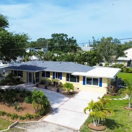 Buy this 3 bed house on 307 Park Lane Drive in Venice, FL 34285