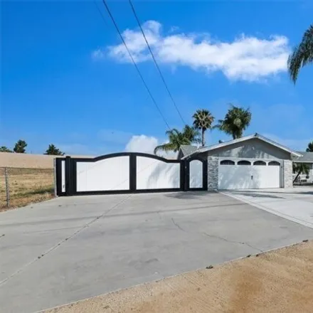 Image 4 - 1440 Valley View Avenue, Norco, CA 92860, USA - House for sale