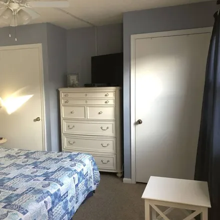 Rent this 4 bed condo on Ocean City