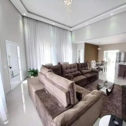 Buy this 3 bed house on Rua Ranulpho de Campos Pires in Jardim Wanel Ville III, Sorocaba - SP