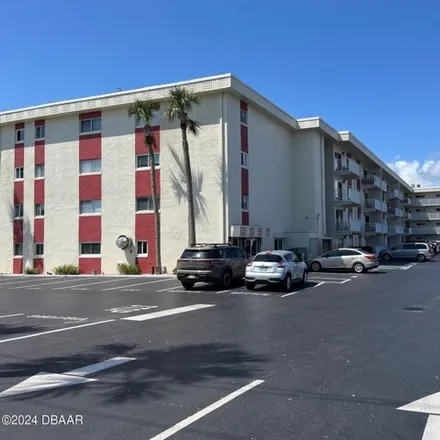 Buy this 1 bed condo on 2801 North Halifax Avenue in Daytona Beach, FL 32118