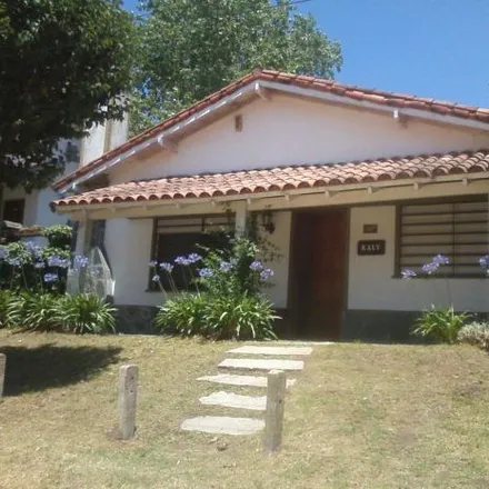 Buy this 2 bed house on Bomberos voluntarios in Paseo 104 520, Partido de Villa Gesell