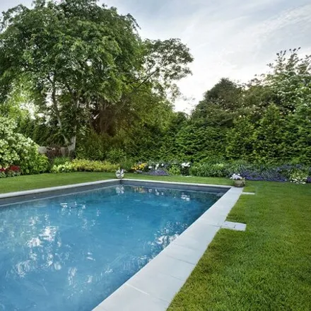Rent this 4 bed house on 75 Hedges Lane in Amagansett, East Hampton
