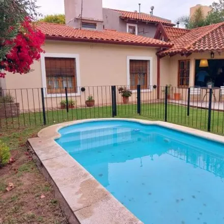 Buy this 5 bed house on Suecia 2735 in Parque Vélez Sarsfield, Cordoba