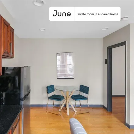 Image 8 - 226 East 7th Street, New York, NY 10009, USA - Room for rent