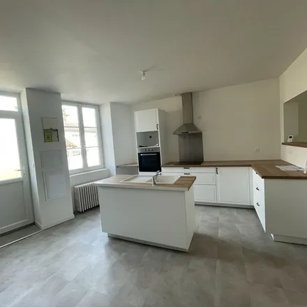 Rent this 3 bed apartment on 4 Rue du Pont in 86400 Savigné, France