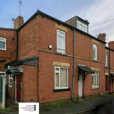 Buy this 2 bed townhouse on Spalton Road in Rawmarsh, S62 6AF