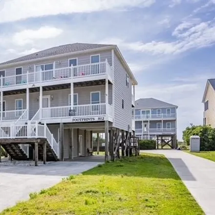 Buy this 5 bed house on 815 North Topsail Drive in Surf City, NC 28445