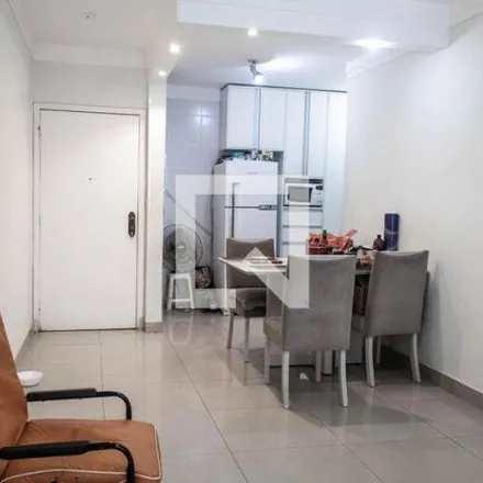 Rent this 3 bed apartment on Mini Mercado Extra in Rua Benjamin Constant 153, Pitangueiras