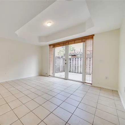Image 8 - 8424 Northwest 139th Terrace, Miami Lakes, FL 33016, USA - Townhouse for sale