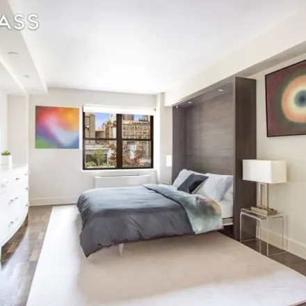 Image 7 - Marymount School of New York, East 84th Street, New York, NY 10028, USA - Apartment for sale