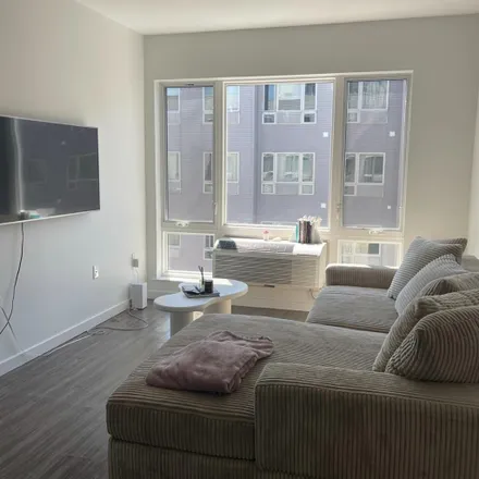 Rent this 1 bed room on Shaare Zedek Synagogue in 54th Street, West New York