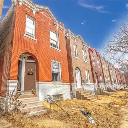 Buy this 2 bed house on 597 Fassen Street in St. Louis, MO 63111