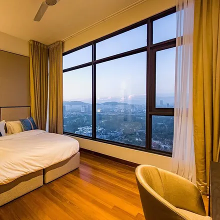 Rent this 3 bed apartment on Kuala Lumpur in Jalan Tun Sambanthan, 50566 Kuala Lumpur