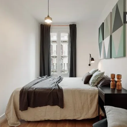 Rent this 2 bed apartment on Carrer del Consell de Cent in 98, 08001 Barcelona