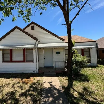 Rent this 3 bed house on 2514 Avenue W in Lubbock, TX 79411