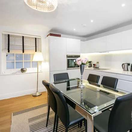 Rent this 2 bed apartment on London in WC2R 0JU, United Kingdom