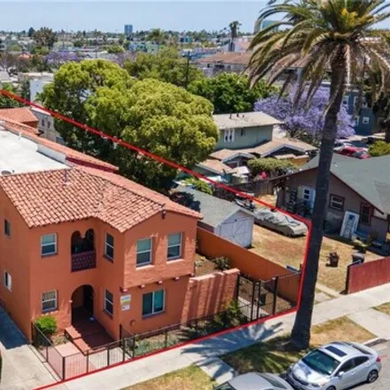 Buy this 26 bed house on 716 Lime Avenue in Long Beach, CA 90813