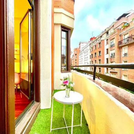 Rent this 4 bed apartment on Calle María Díaz de Haro / Maria Diaz Haroko kalea in 36, 48010 Bilbao