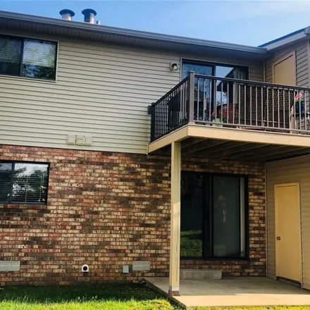 Image 3 - Eagle Ridge, Petersburg, O'Fallon, IL 62269, USA - Condo for sale