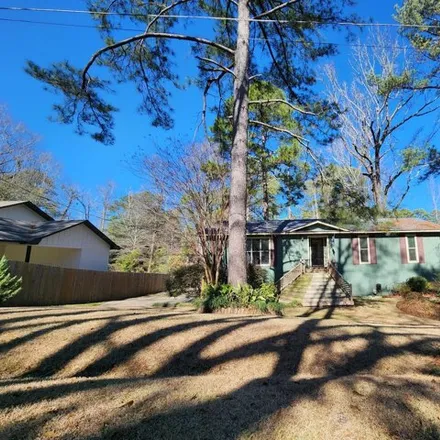 Buy this 3 bed house on 1223 Karen Drive in Laurel, MS 39440