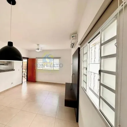 Rent this 3 bed house on Rua Cinco in Jardim das Palmeiras, Cuiabá - MT
