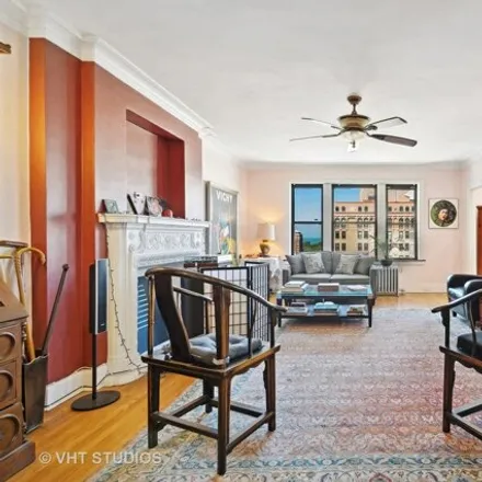 Image 4 - Parkshore Apartments, 1755-1765 East 55th Street, Chicago, IL 60615, USA - House for sale