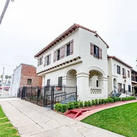 Buy this 9 bed house on 1285 South Wilton Place in Los Angeles, CA 90019