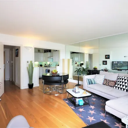 Rent this 2 bed apartment on Cascades Tower in 4 Westferry Road, Canary Wharf