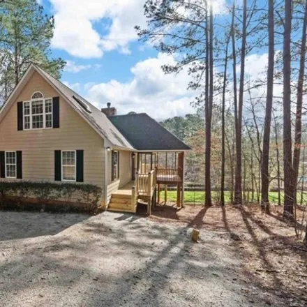 Buy this 5 bed house on 286 Queensberry Drive in Putnam County, GA 31024