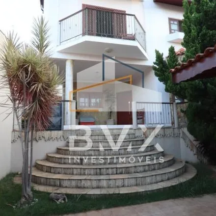 Buy this 3 bed house on Rua Guido Picolotto in Vila Monte Alegre, Votorantim - SP