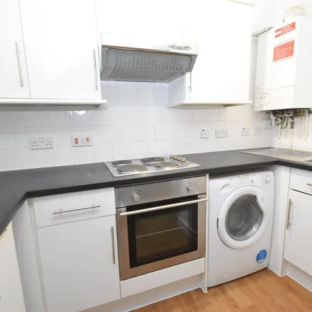 Image 4 - Riverside Terrace, Cardiff, CF5 5AS, United Kingdom - Apartment for rent