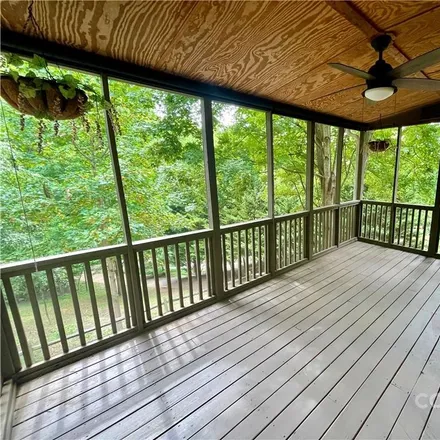 Image 7 - 13554 Pine Harbor Road, Mecklenburg County, NC 28278, USA - House for sale