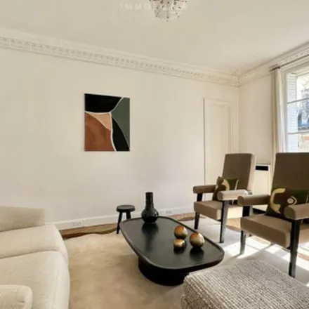 Rent this 6 bed apartment on 84 Rue de la Pompe in 75016 Paris, France