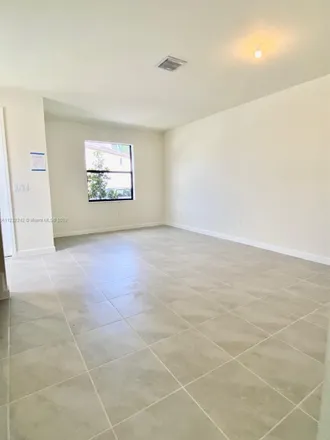 Image 6 - unnamed road, Hialeah, FL 33018, USA - Townhouse for rent