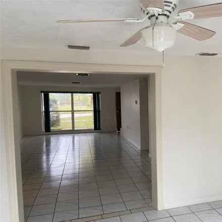 Image 7 - 1102 Fernwood Drive, Holiday, FL 34690, USA - House for rent