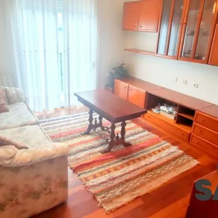 Rent this 3 bed apartment on Calle María Díaz de Haro / Maria Diaz Haroko kalea in 54, 48010 Bilbao