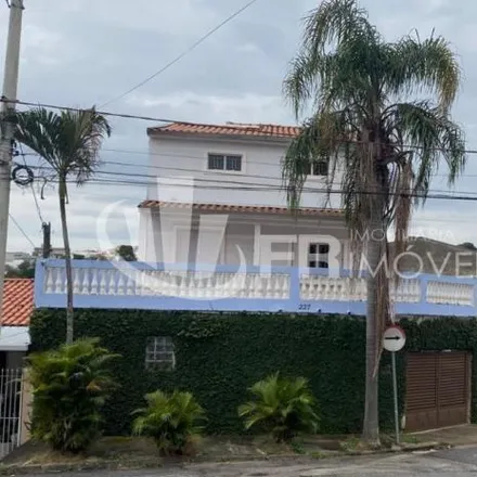 Buy this 5 bed house on Rua Fernando Martins Costa in Jardim do Sol, Sorocaba - SP