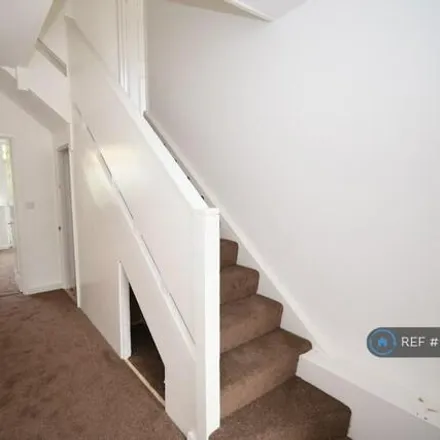 Image 2 - St James Heights, Congleton Grove, Glyndon, London, SE18 7HH, United Kingdom - House for rent