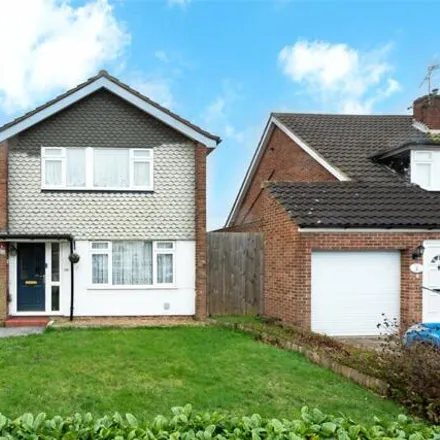 Buy this 3 bed house on 105 Long Lane in London, DA7 5AY