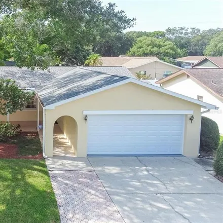 Buy this 3 bed house on 2098 Eagle Run Court in Pinellas County, FL 33760