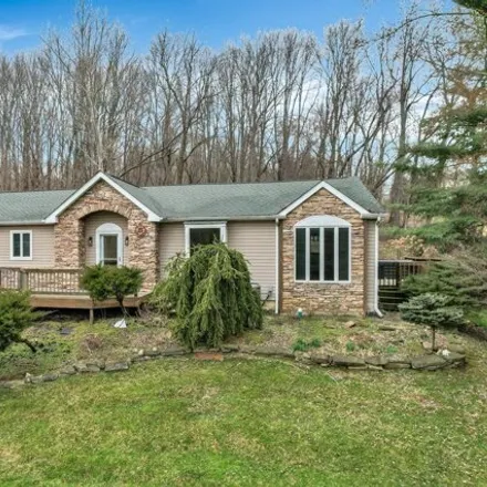 Buy this 3 bed house on 2065 Cambria Mill Road in Granville Township, OH 43023