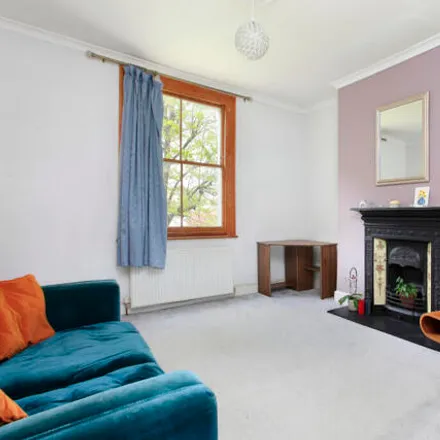 Buy this 1 bed apartment on Gauden Road in London, SW4 6LP