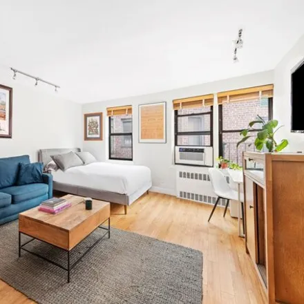 Buy this studio apartment on 50-54 E 8th St Unit 6r in New York, 10003