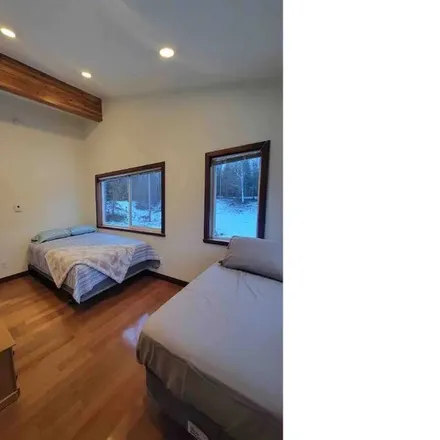 Rent this 3 bed house on Cooper Landing in AK, 95572