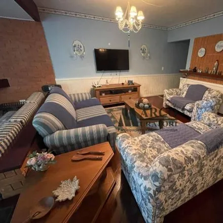 Buy this 3 bed apartment on Rua Gabriela Mistral in Capivari, Campos do Jordão - SP