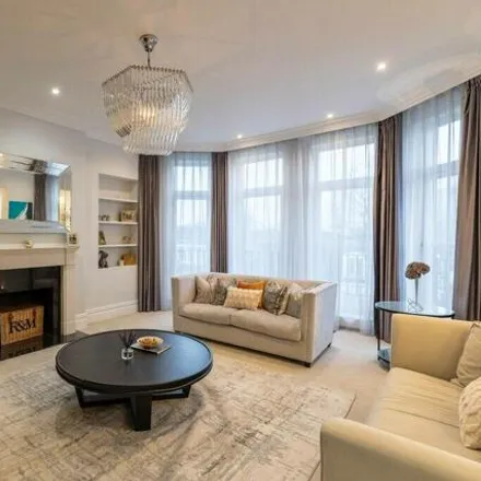 Rent this 3 bed room on 103-121 Barkston Gardens in London, SW5 9AF