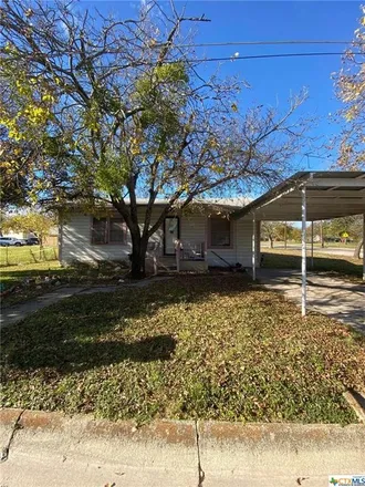 Buy this 2 bed house on 802 South Walnut Street in Lampasas, TX 76550