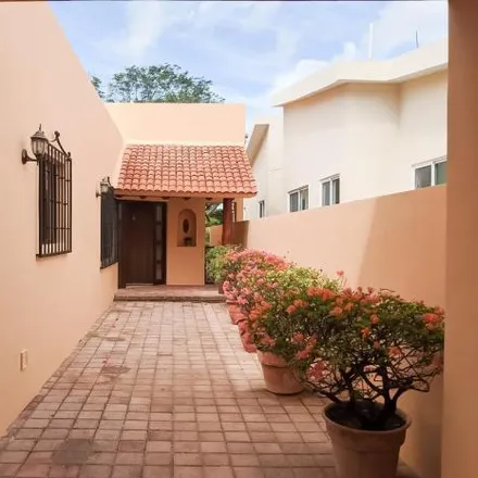 Rent this 2 bed house on Privada Bahía Solimán in 77782 Puerto Aventuras, ROO